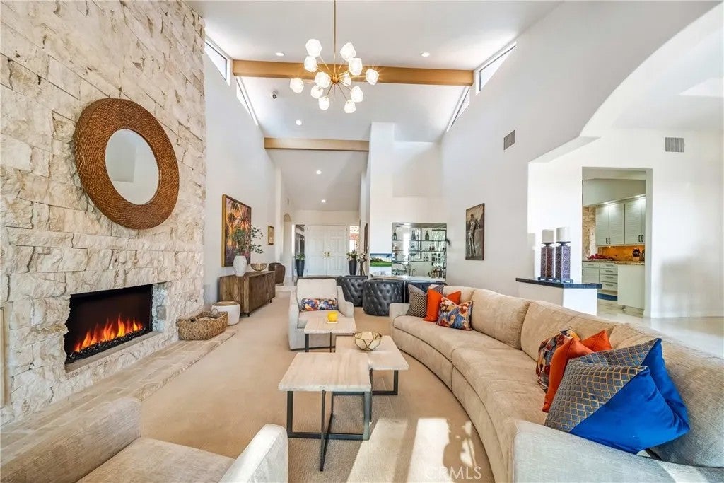 Photo of 55840 Pebble Bch, La Quinta, CA 92253 (MLS # SR25016550)