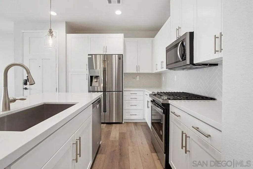 Photo of 1162 Via Sandia, Oceanside, CA 92056 (MLS # 260005152)