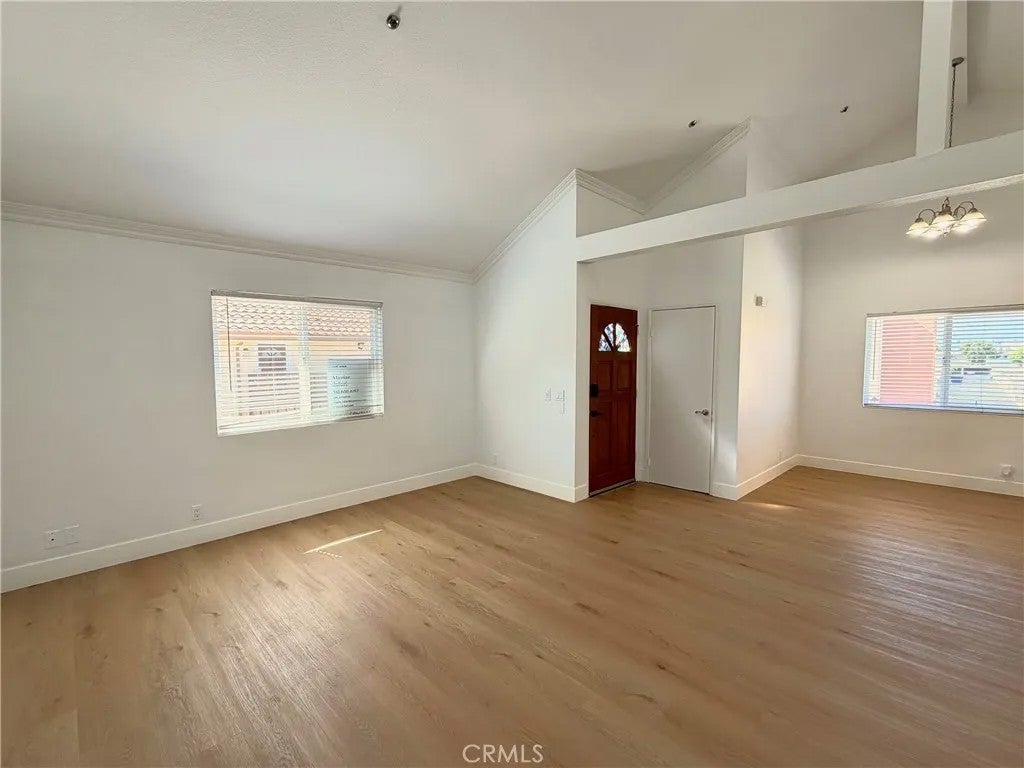 729 S Knott 231