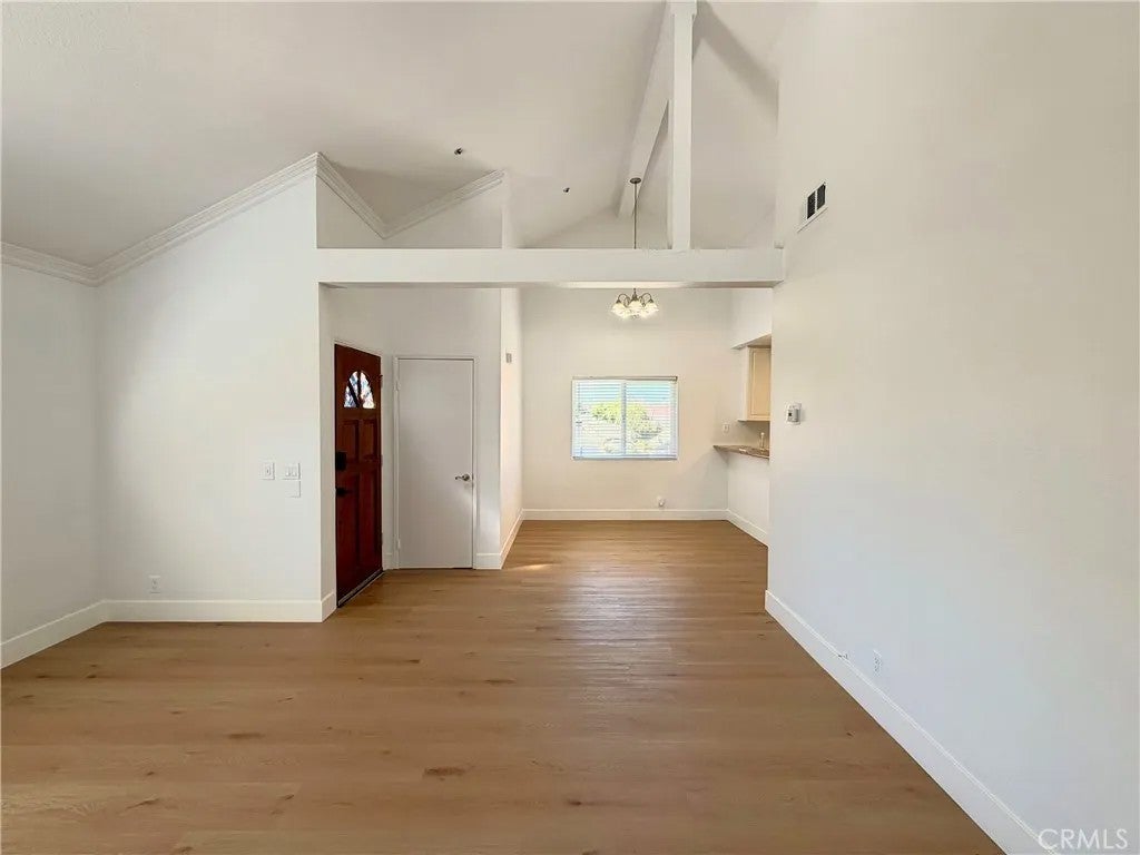 729 S Knott 231