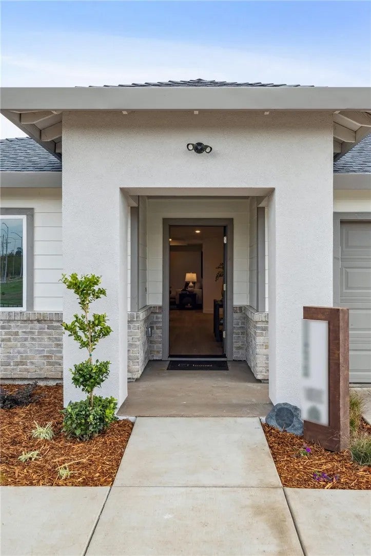 2606 Wesley Way