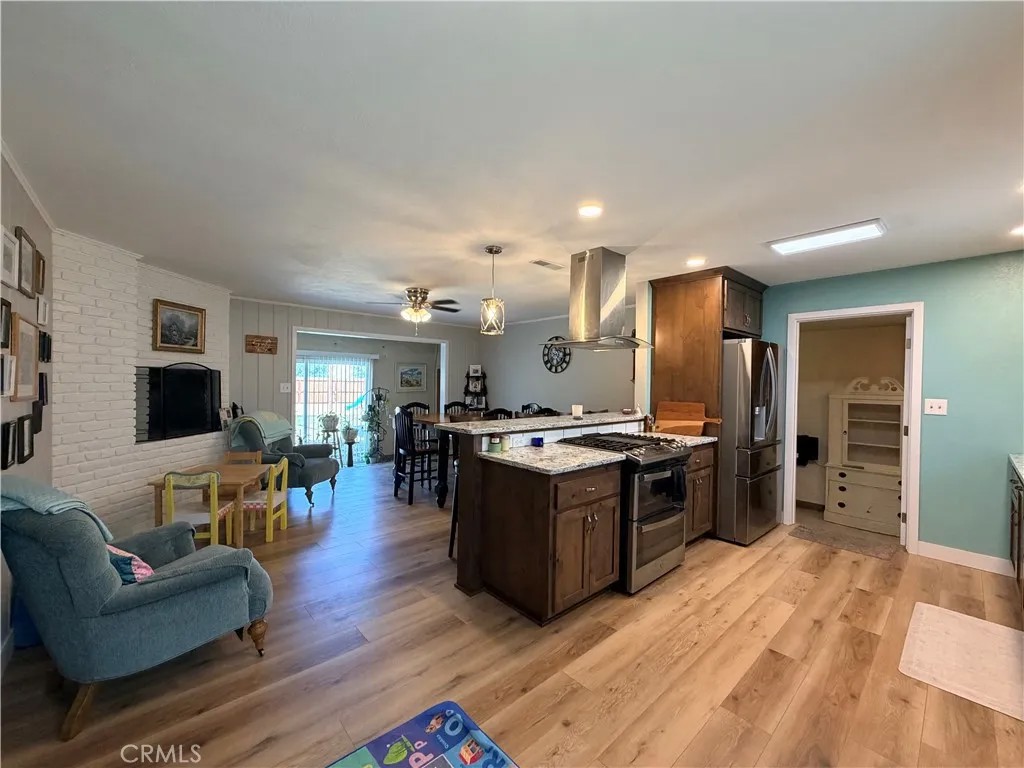 1405 Robinsin Drive