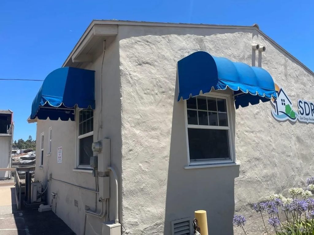 Photo of 8200 Allison Avenue, La Mesa, CA 91942 (MLS # 250044852)