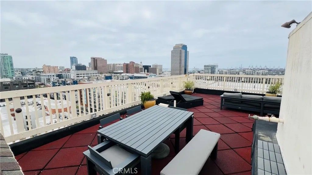 Photo of 315 W 3rd Street #711, Long Beach, CA 90802 (MLS # RS26006595)