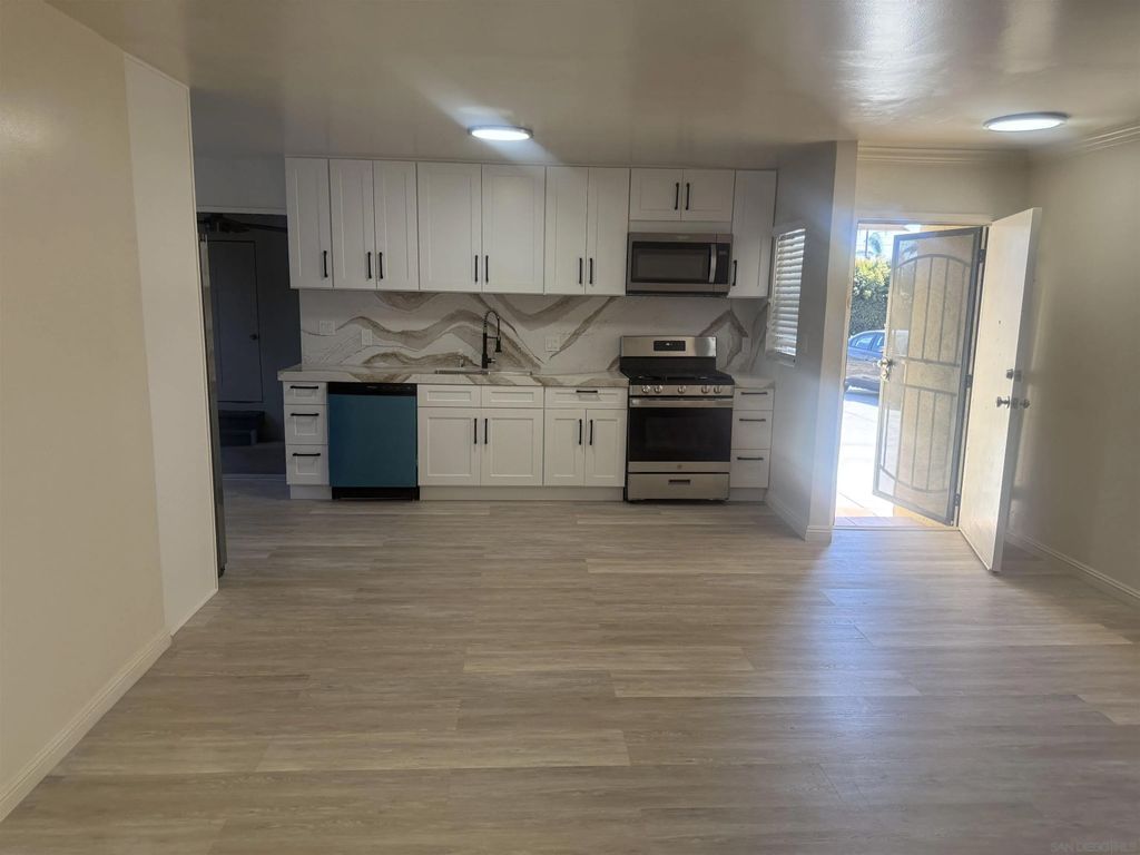 Photo of 528 Palomar Street, Chula Vista, CA 91911 (MLS # 260009107)