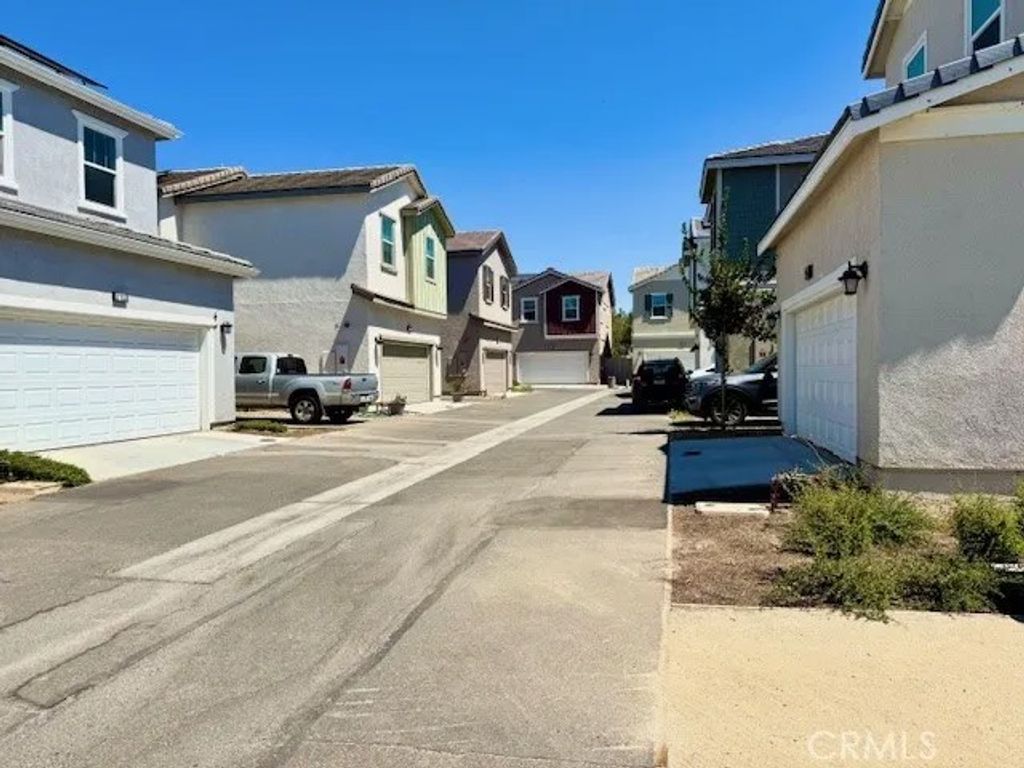 Photo of 27858 Silo Lane, Valley Center, CA 92082 (MLS # CV25188443)
