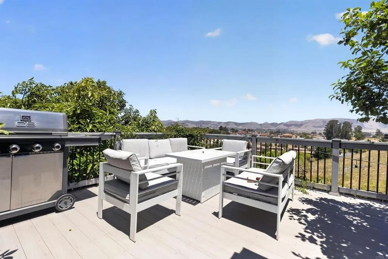 135 Elvira Way