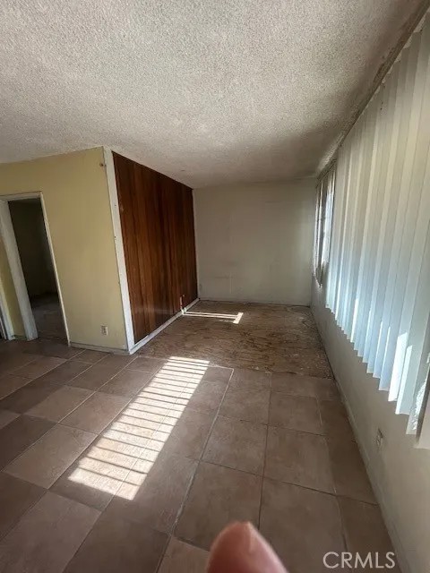 156 W 84th