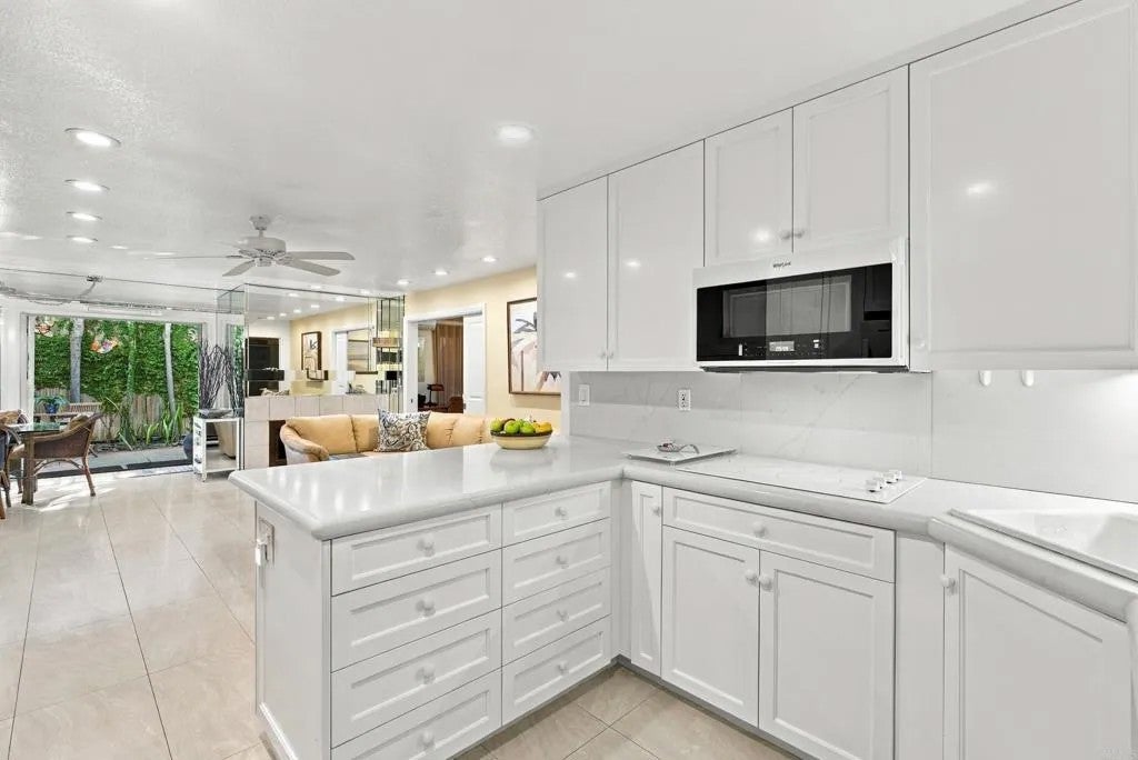 1562 Camino Del Mar 443