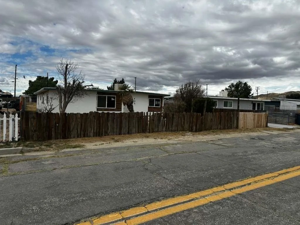 2859 Laurel