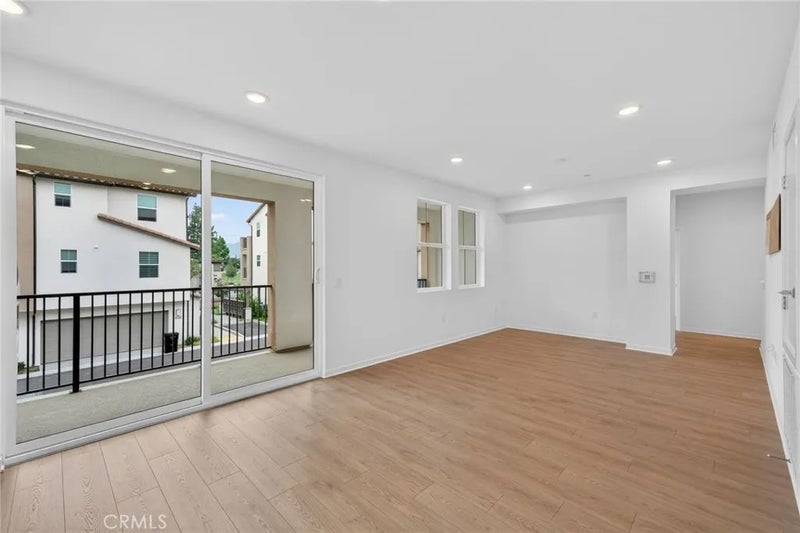 457 Paradiso Place