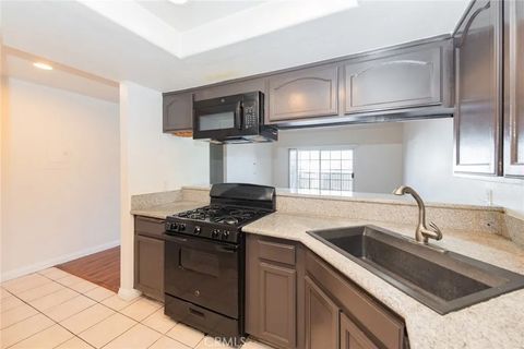 Tiny photo for 1207 Obispo Avenue #210, Long Beach, CA 90804 (MLS # OC25248640)