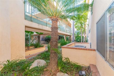 Tiny photo for 1207 Obispo Avenue #210, Long Beach, CA 90804 (MLS # OC25248640)