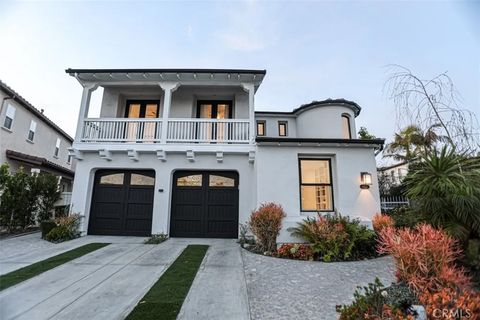 Photo of 6525 Fremont Cir, Huntington Beach, CA 92648 (MLS # OC26016566)