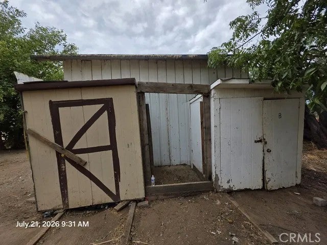 5166 E Tulare Street