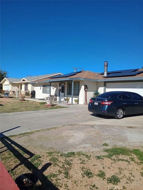 Photo of 8413 Greenwood Ave, California City, CA 93505 (MLS # RS25246347) Photo of 8413 Greenwood Ave, California City, CA 93505 (MLS # RS25246347)
