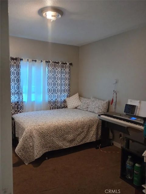 Tiny photo for 8413 Greenwood Ave, California City, CA 93505 (MLS # RS25246347)