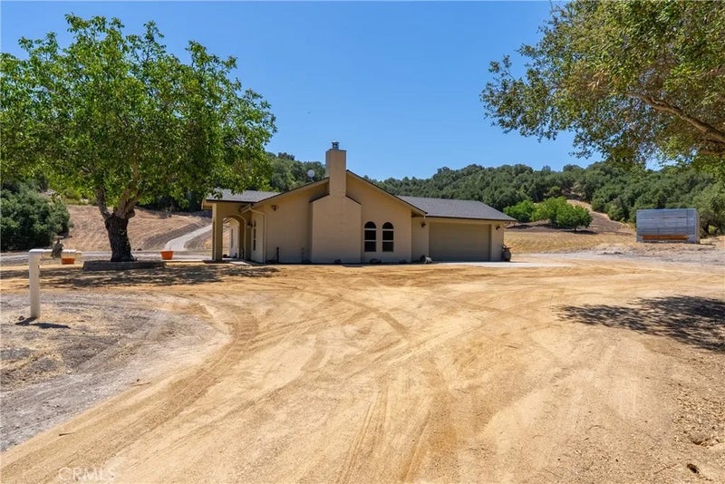 255 Narnia Road