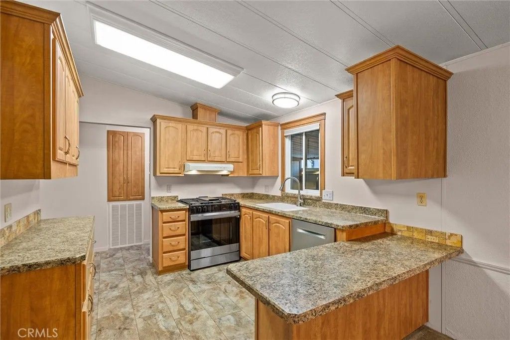 Photo of 123 Henshaw Ave #605, Chico, CA 95973 (MLS # SN26011985)