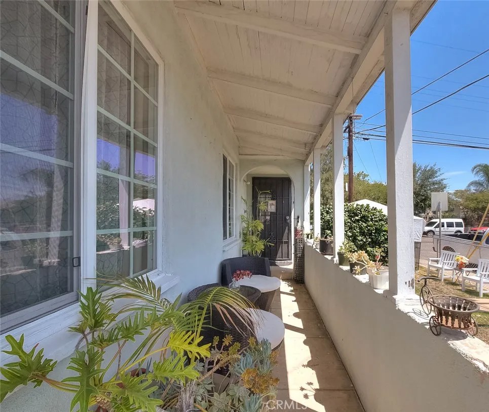 801 S Hicks Avenue