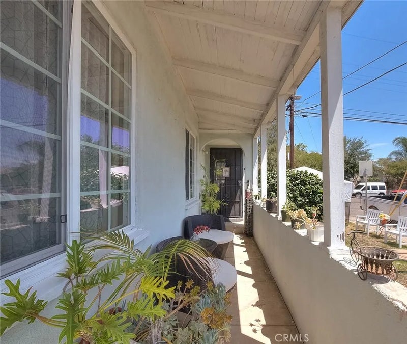 801 S Hicks Avenue