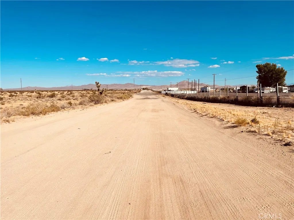Photo of 0 Colusa, Adelanto, CA 92301 (MLS # HD26220357)