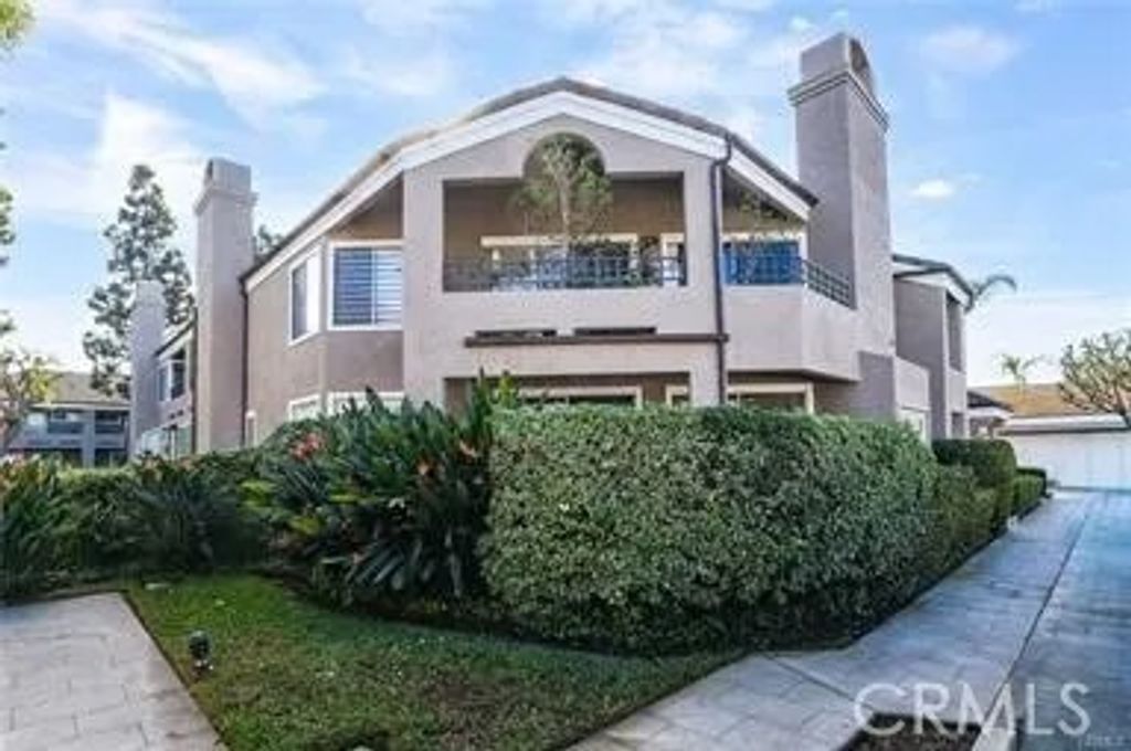 Photo of 48 Baycrest Court, Newport Beach, CA 92660 (MLS # OC26064213)