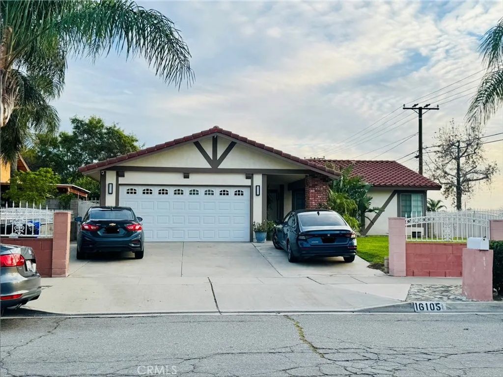 Photo of 16105 Rosemary Dr, Fontana, CA 92335 (MLS # CV26032866)