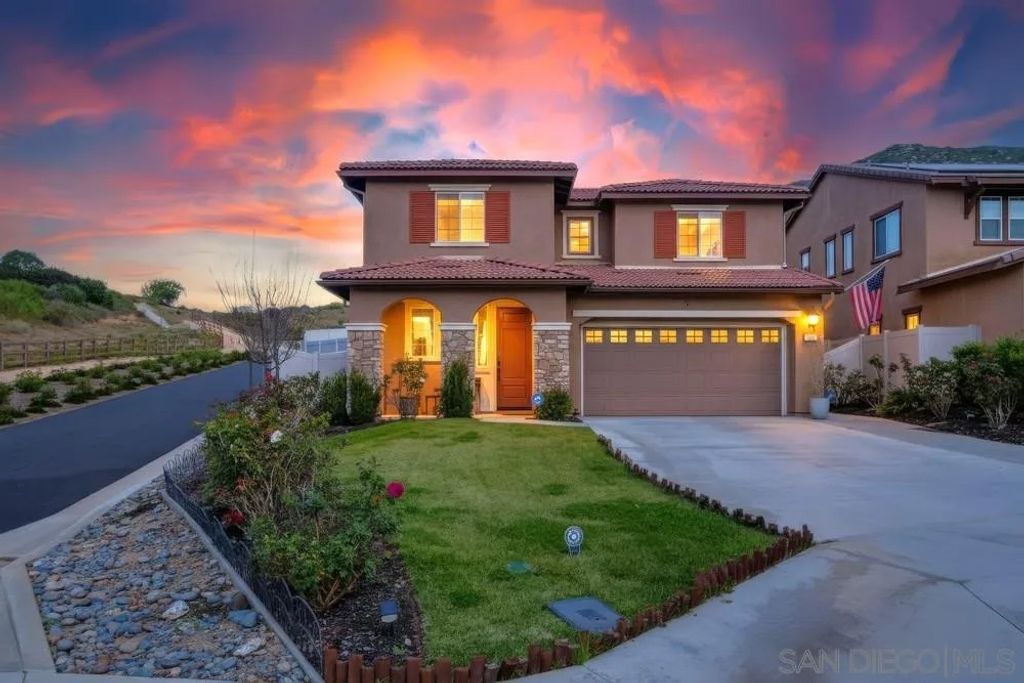 Photo of 441 Ventasso Way, Fallbrook, CA 92028 (MLS # 260005766)