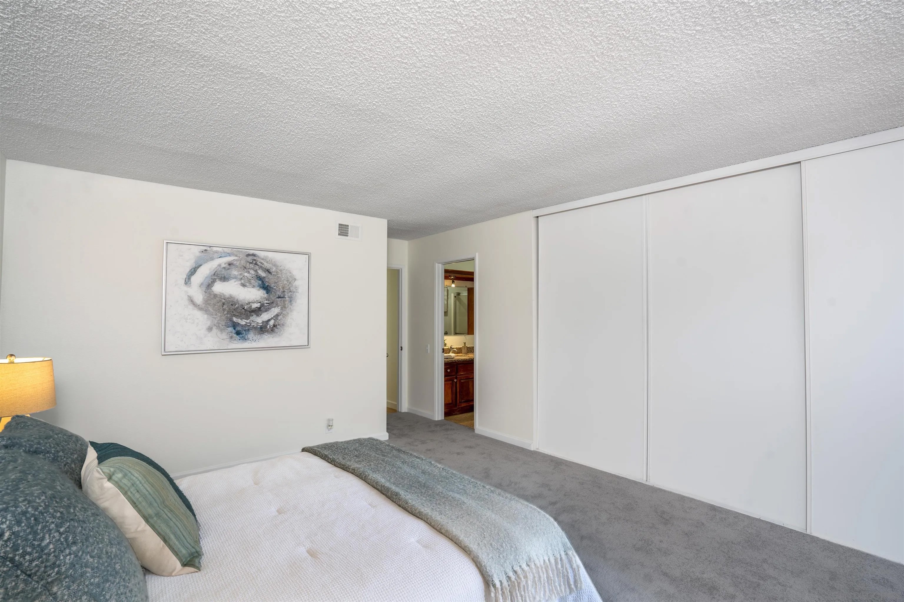 3464 Grogan Cir