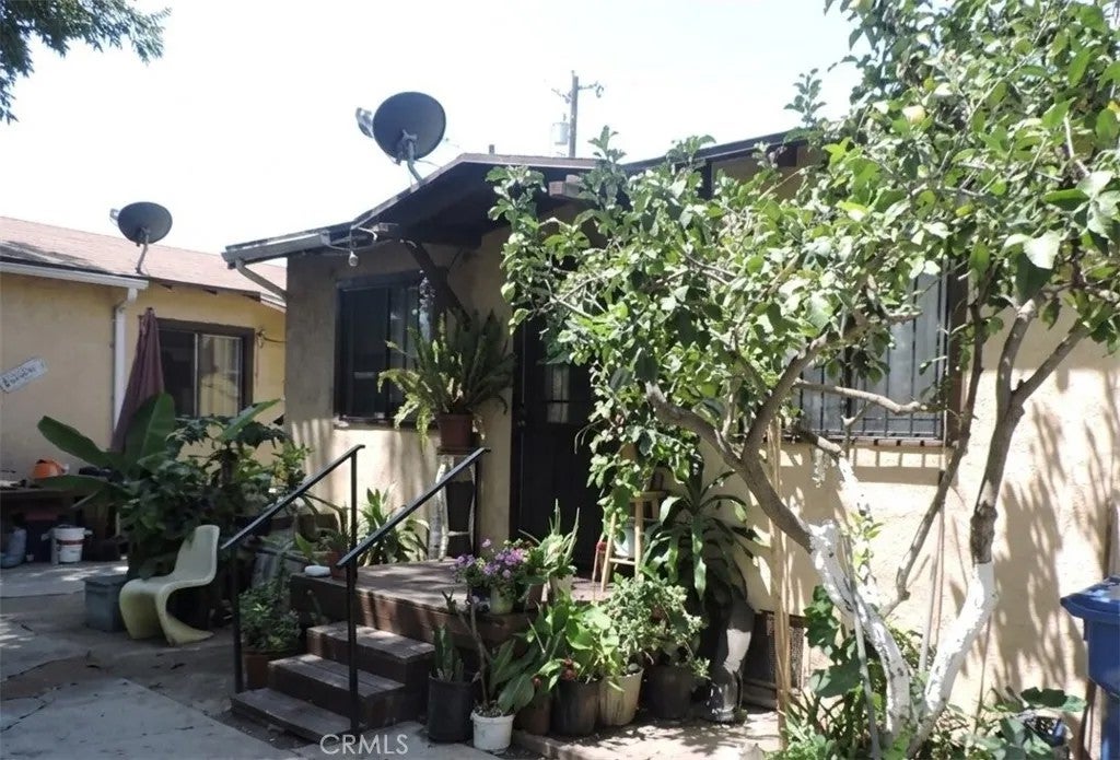 1350 E 43rd Street