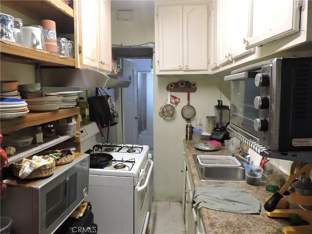 1350 E 43rd Street