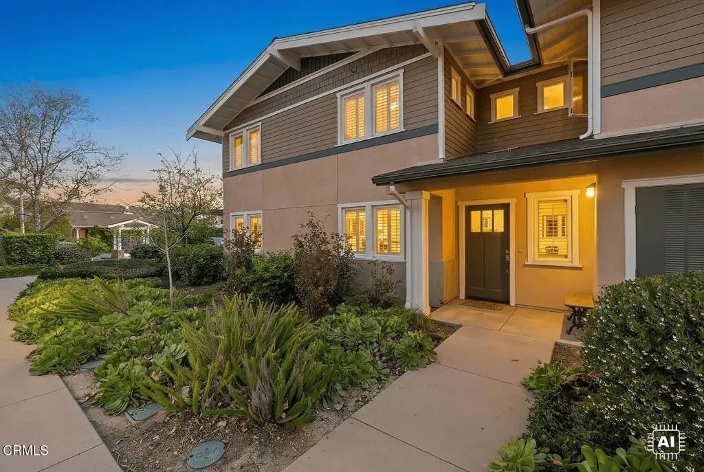 Photo of 996 Los Angeles Avenue #101, Ventura, CA 93004 (MLS # V1-34372)