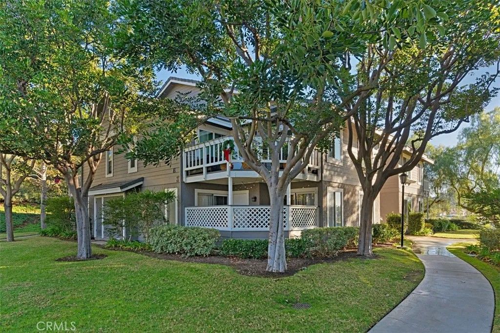 Photo of 69 Brighton Place #69, Laguna Niguel, CA 92677 (MLS # OC26071424)