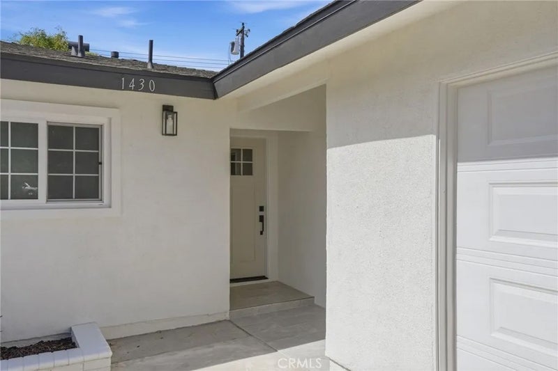 1430 Hillandale