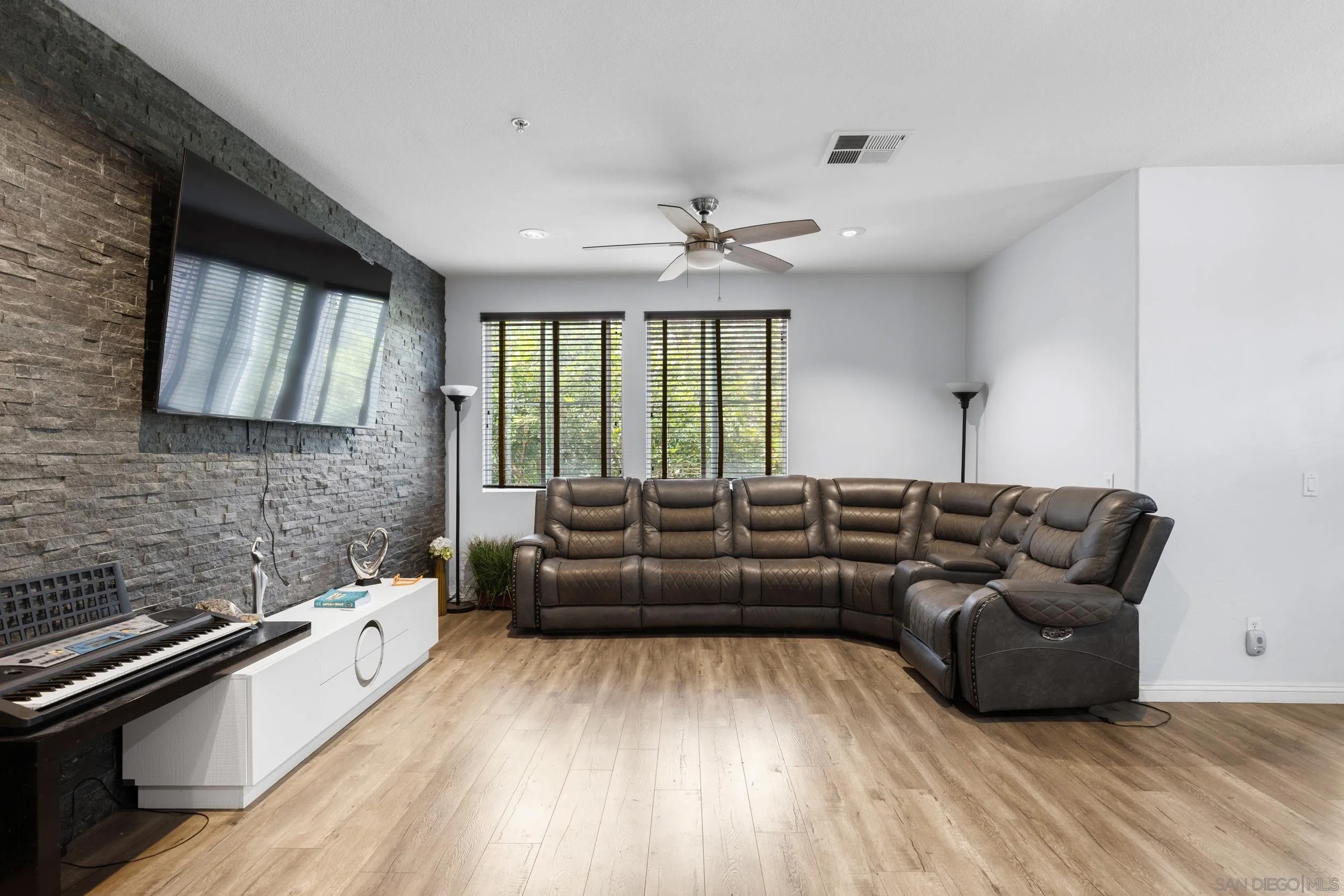 1338 Starry Way