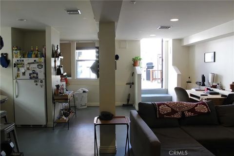 Tiny photo for 210 N Naomi St, Burbank, CA 91505 (MLS # SR25246921)