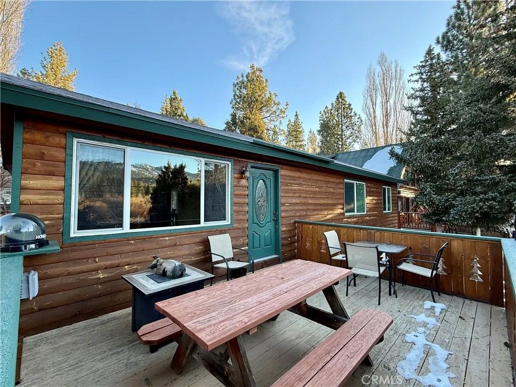 Photo of 42834 Sonoma Drive, Big Bear Lake, CA 92315 (MLS # SR26068924)