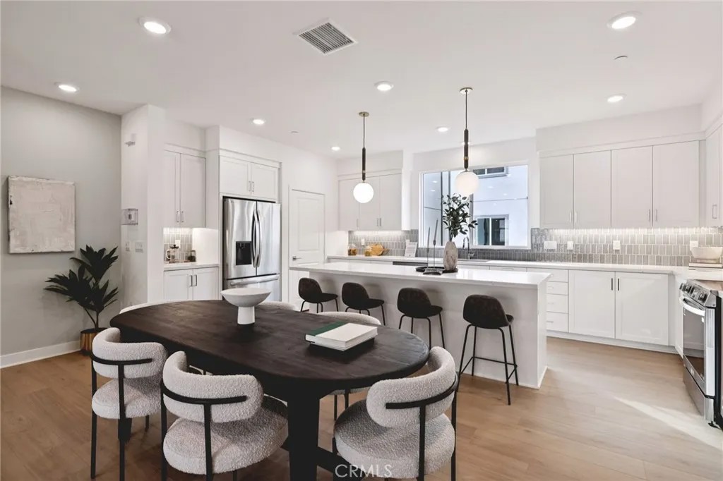 1663 Coral Sea Lane