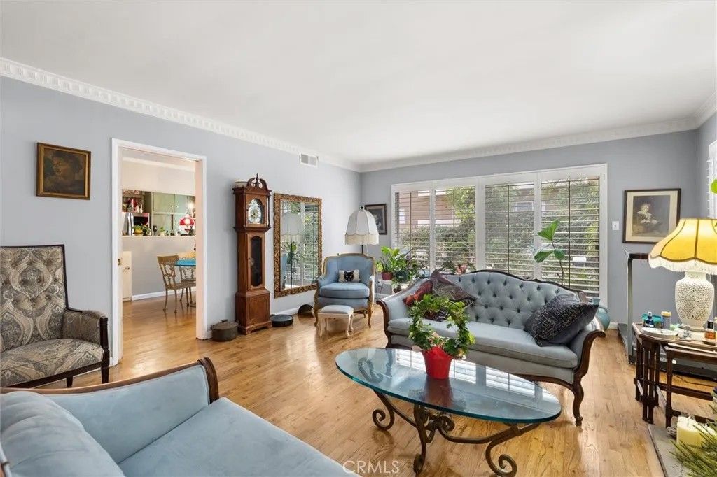 Photo of 1406 N Vista Street, Los Angeles, CA 90046 (MLS # SB26002866)