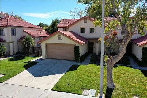 Tiny photo for 2816 Dartmouth Dr, Lancaster, CA 93536 (MLS # SR25251724)