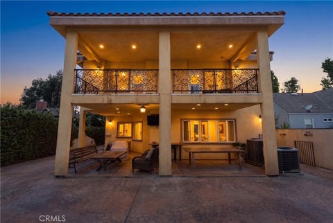 Tiny photo for 604 N Sparks ST, Burbank, CA 91506 (MLS # GD26151827)