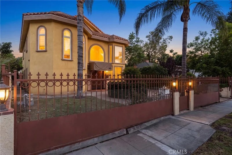 604 N Sparks