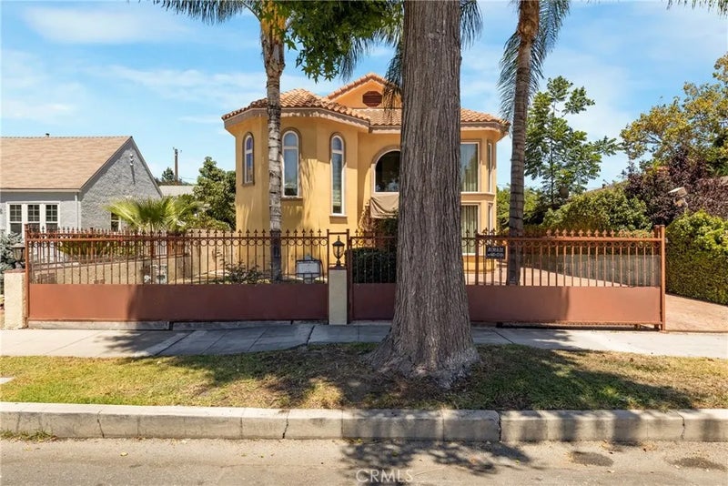 604 N Sparks