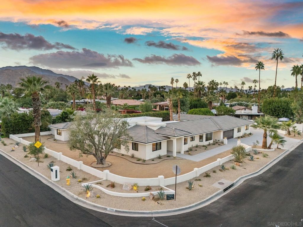 Photo of 72400 Rancho Rd, Rancho Mirage, CA 92270 (MLS # 260002961)