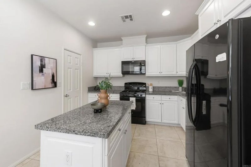 623 Calle Vibrante