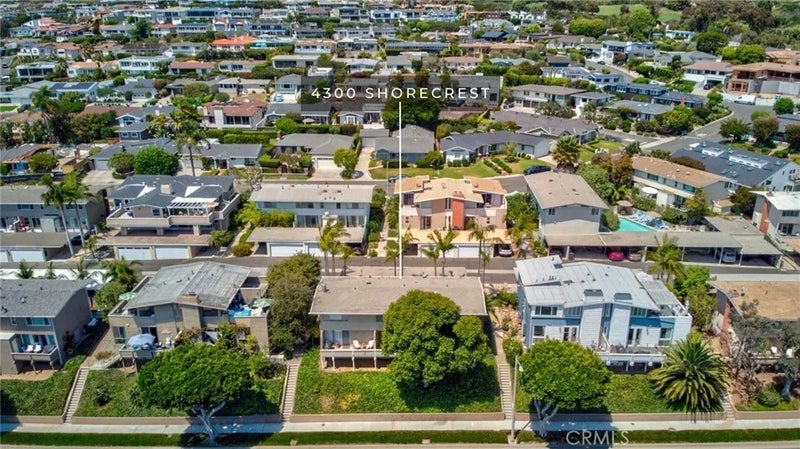 4300 Shorecrest