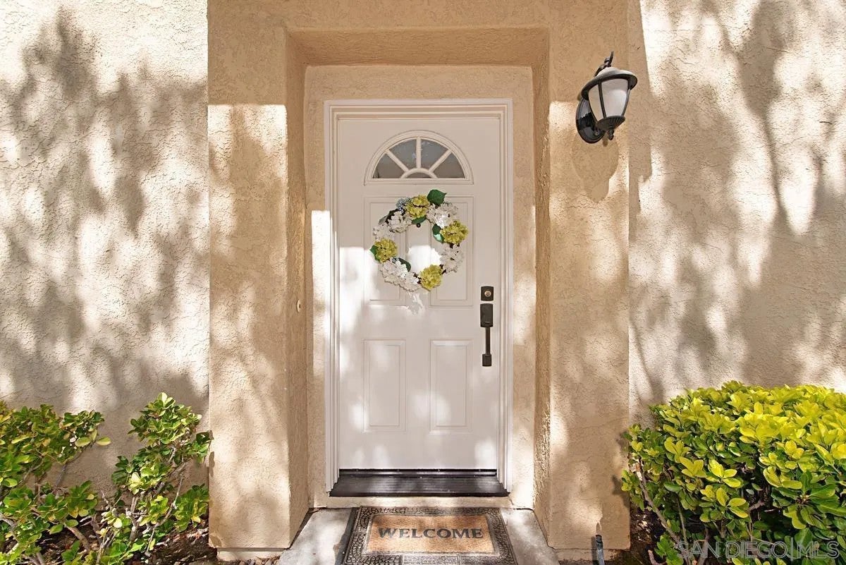 12318 Creekview Drive