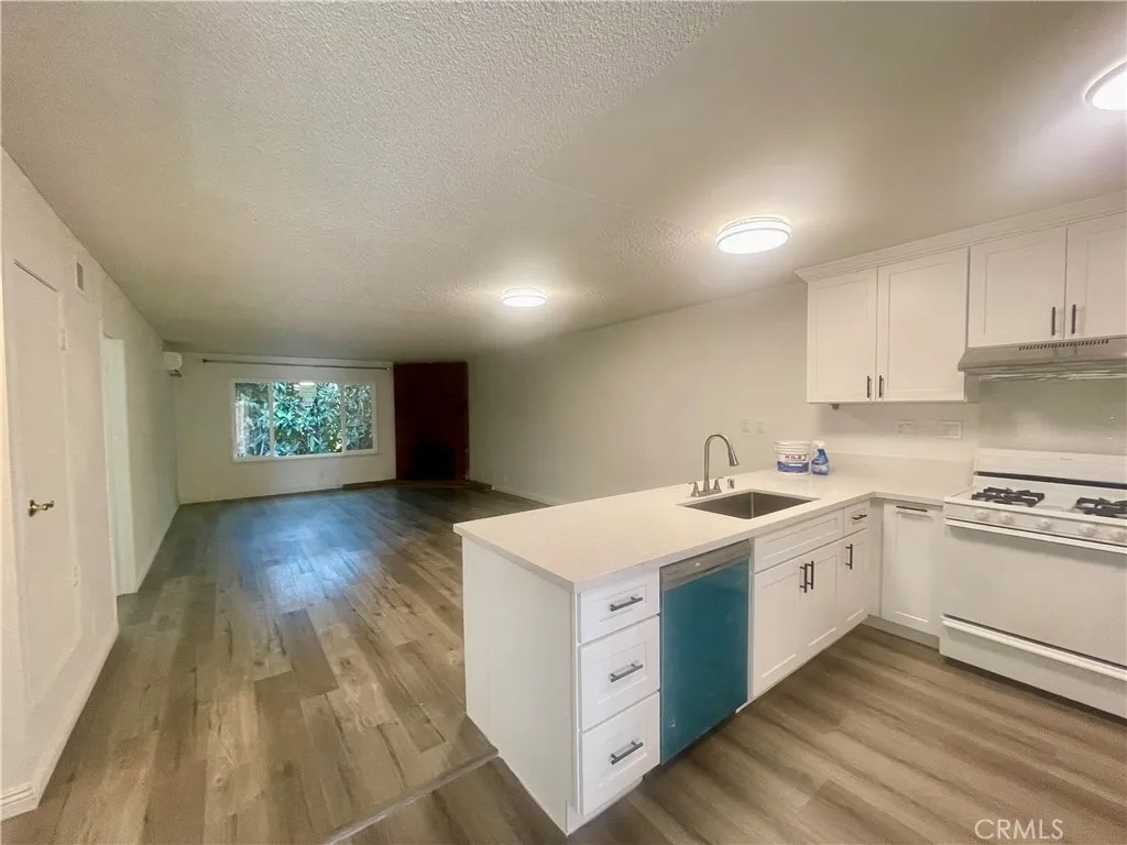 2251 Fullerton