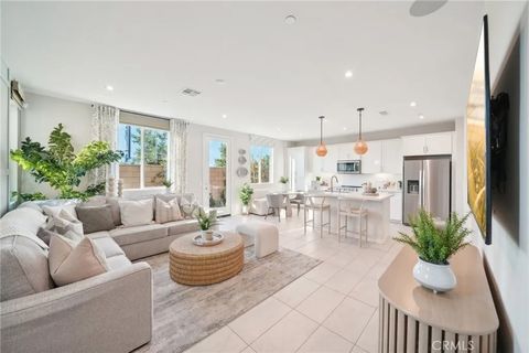 Tiny photo for 16054 Esparza Lane, Fontana, CA 92336 (MLS # SW25252223)